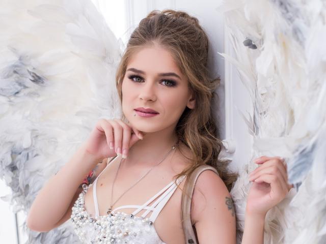 NyushaClark - Live porn &amp; sex cam - 5792111