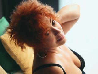MeganMatureRed - Show sex with this being from Europe Lady 