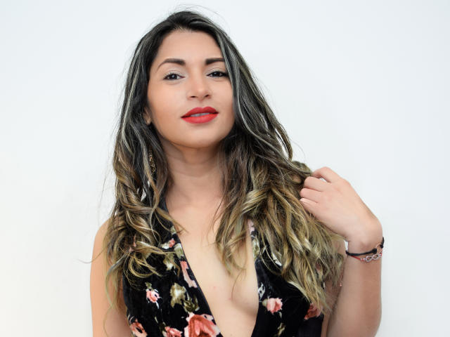 KiraLawson - Live porn &amp; sex cam - 5805216