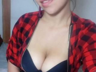 AndreitaMartinez - Chat live hard with this latin american Young lady 