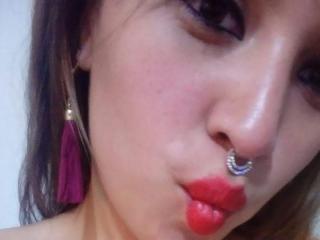 AndreitaMartinez - online chat exciting with a 18+ teen woman with big bosoms 