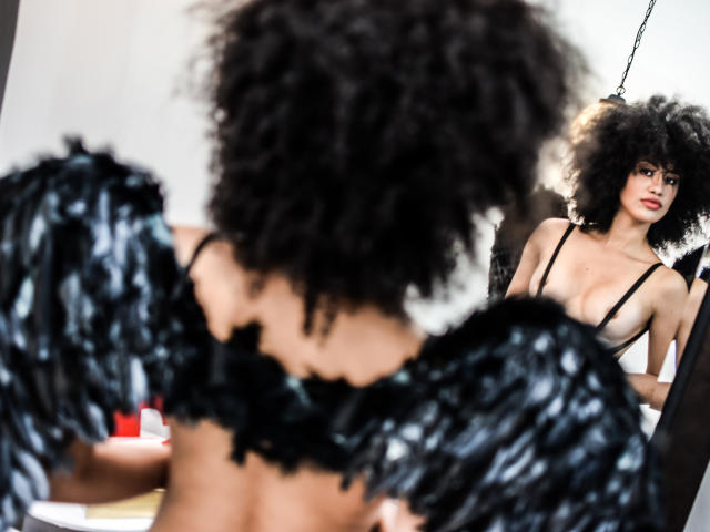 GiaLara - Live porn &amp; sex cam - 5831626