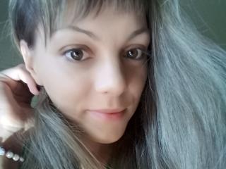 SweetNallani - chat online sexy with a standard breast Young and sexy lady 