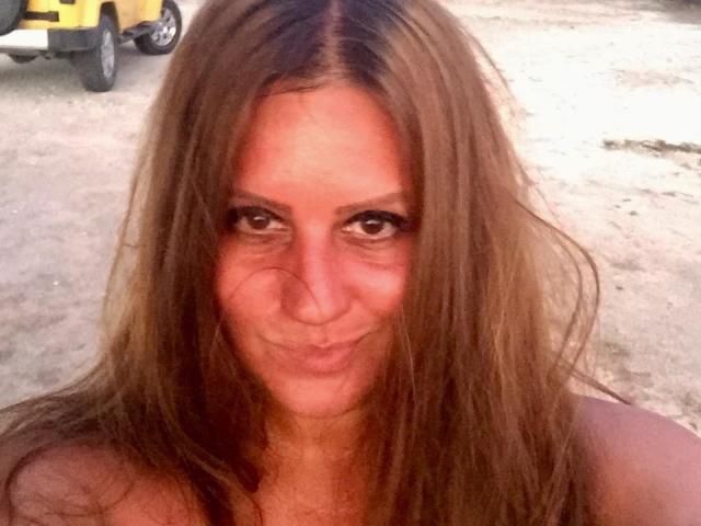 Thalisa69 - Cam xXx avec cette Sensationnelle demoiselle brune sur Xlovecam 