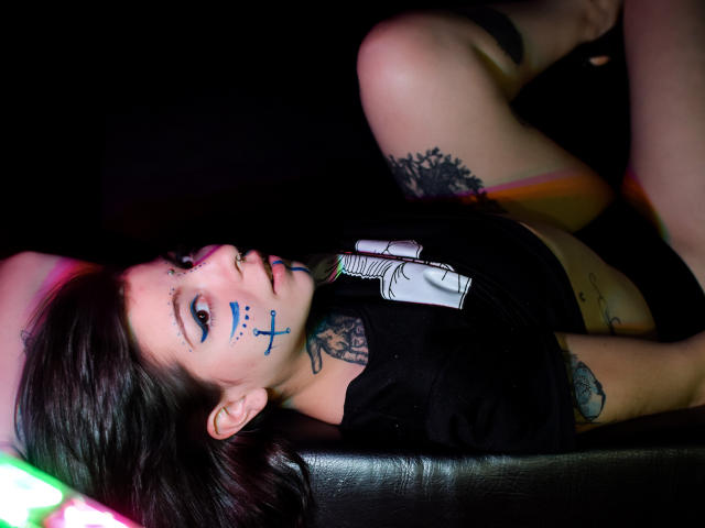 Karoumoon - сексуальная веб-камера в реальном времени - 5860491