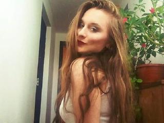 TheresaPaulinne - Web cam xXx with this European College hotties 