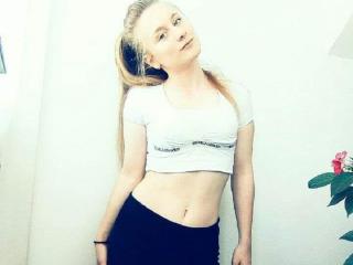 TheresaPaulinne - Chat live hard with a massive breast Young and sexy lady 