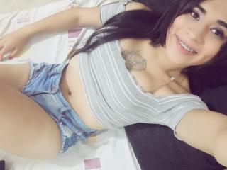 CristalHugeTS - chat online hot with this latin american Ladyboy 