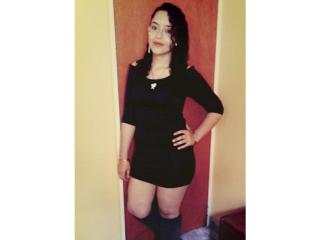 ScarletBigAss - Chat live sexe avec une Festichiste latinas sur la plateforme Xlove 