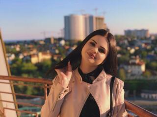 ElizaMoon - Chat sexy with this regular body Sexy girl 