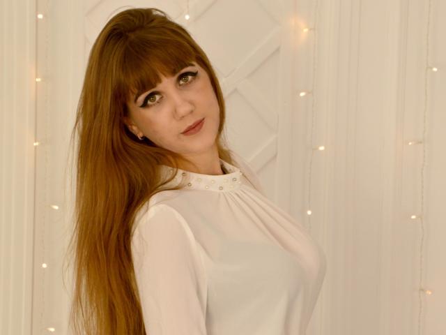 MysteryFlowere - Live cam hard with a Young lady 