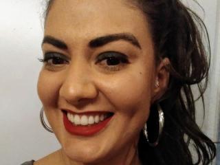LindaMaria - Webcam live hard with a muscular physique Hot chicks 