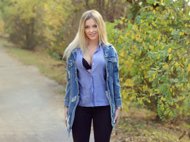 EvetteMeraud - Live sex cam - 5928251