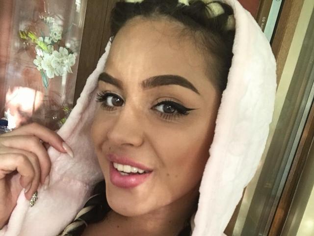 HendryxDolly - Live porn &amp; sex cam - 5928436