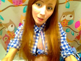 IvetteFire - Live cam exciting with this European Hot chicks 