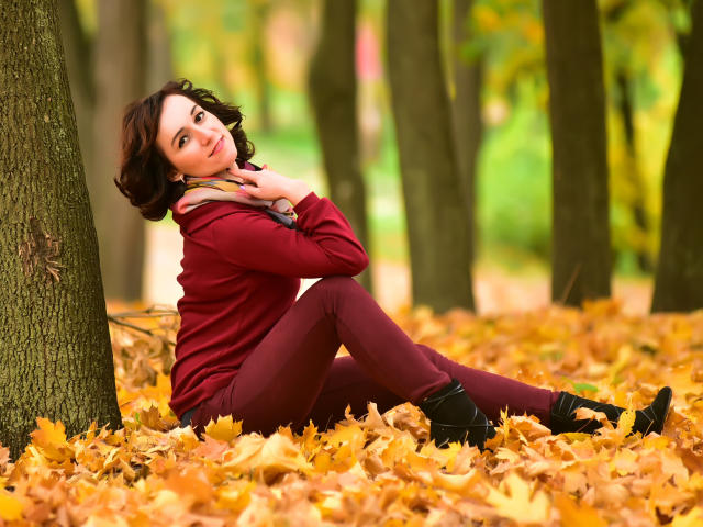 EkaterinaHotGirl - Live cam sexy with this shaved sexual organ College hotties 