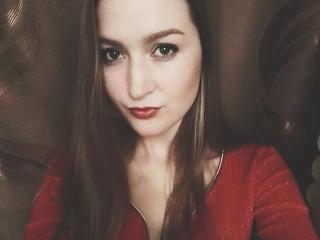 InnaWinner - online chat sexy with a cocoa like hair Girl 