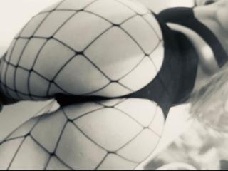 Ganselo - Webcam live x with this reddish-brown hair Lesbian 