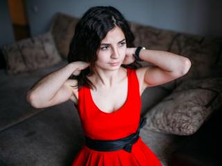 SellaFlower - Live cam sexe avec cette Chaude jeune camgirl avec des seins bien proportionnés sur Xlovecam.com 