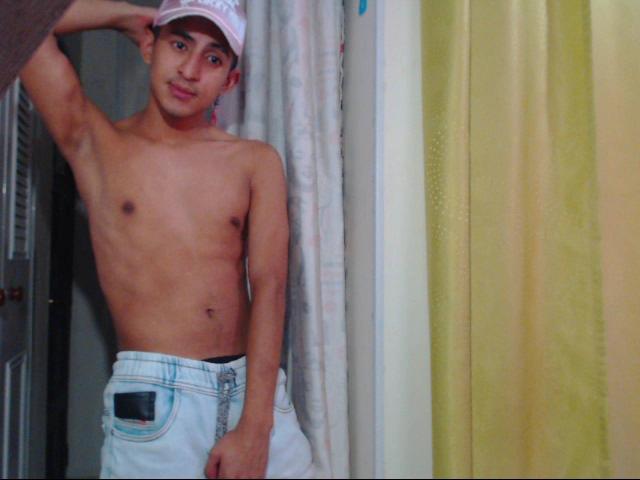 AjhalonSex - Live sex cam - 5960581