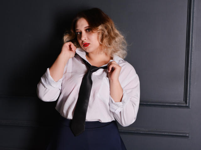 KellyDolly - Sexe cam en vivo - 5962191