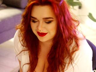 AgnesMiracle - Live chat sex with a Young lady with big bosoms 