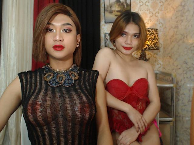 TsLovelyLadyBoys - Web cam porn avec un Couple Trans brun foncé sur Xlovecam 