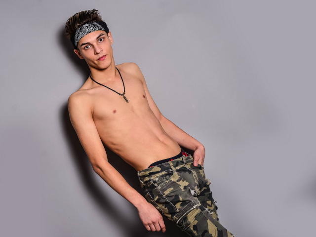 FrankieDale - Live porn &amp; sex cam - 5993306