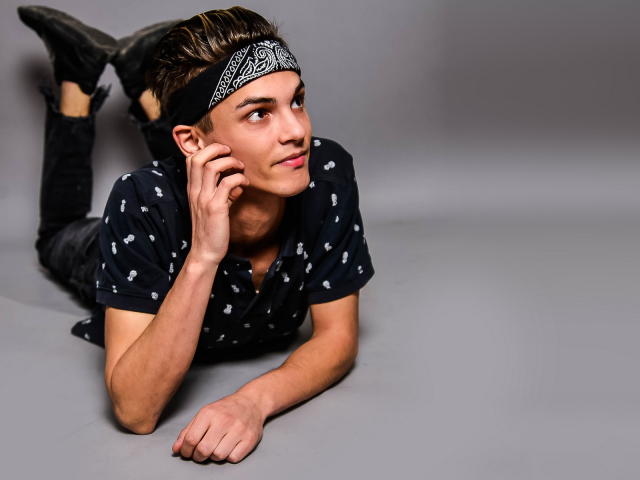 FrankieDale - Sexe cam en vivo - 5993341