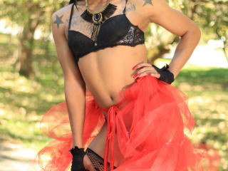 FloraBellaTs - Sexe cam en vivo - 5999296