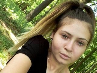 EllsaMegan - Live sex cam - 6009871