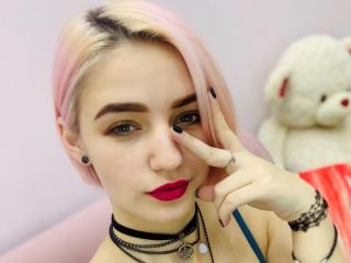 DoDoQ - Show live sex with a shaved sexual organ Girl 
