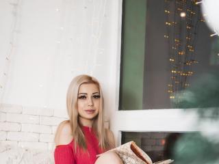 NadiaHoliday - Show live x with a skinny body 18+ teen woman 