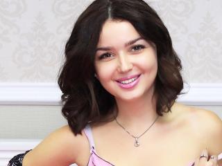 NikoleMari - Live chat sexy with a sandy hair Young and sexy lady 