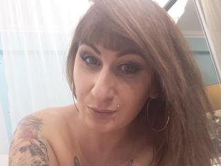 LaureeCandence - Cam sex with a cocoa like hair Hot babe 