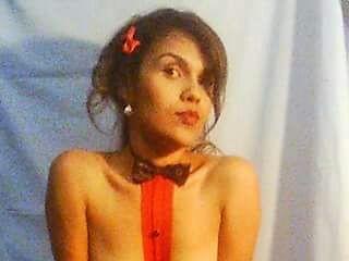 NinfaFoxy - Live sexy with a trimmed genital area Young and sexy lady 