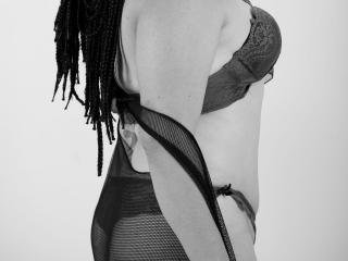 LeishaSoftxx - Webcam xXx with this black hair Attractive woman 