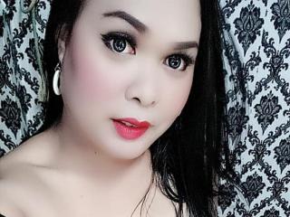 TsSexFactory - Webcam live excitant avec cette Trans de type asiatique  