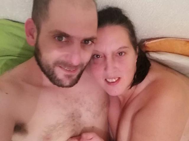 CoupleSexyGame - Video chat sex with a shaved sexual organ Couple 