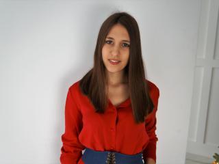 Solovelybel - chat online hot with a Girl with regular tits 