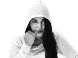 ZoeLawson - Live cam xXx with this black hair Lady 
