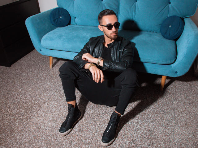 HaroldBain - Live porn &amp; sex cam - 6109401