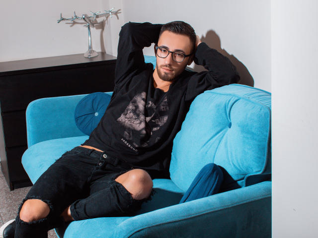 HaroldBain - Live porn &amp; sex cam - 6109446