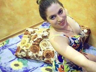 EthelCristal - Video chat xXx with this White 18+ teen woman 