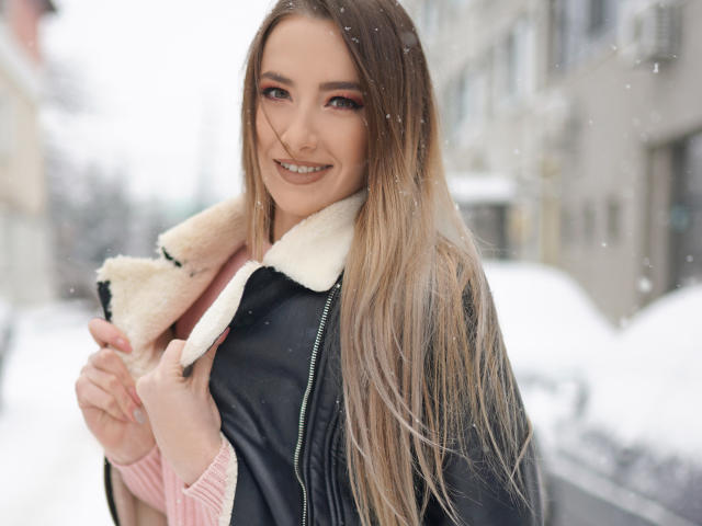 RiaAstrale - Live sex cam - 6111256