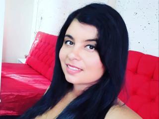 KendallSmith - Live chat sexy with this latin Attractive woman 
