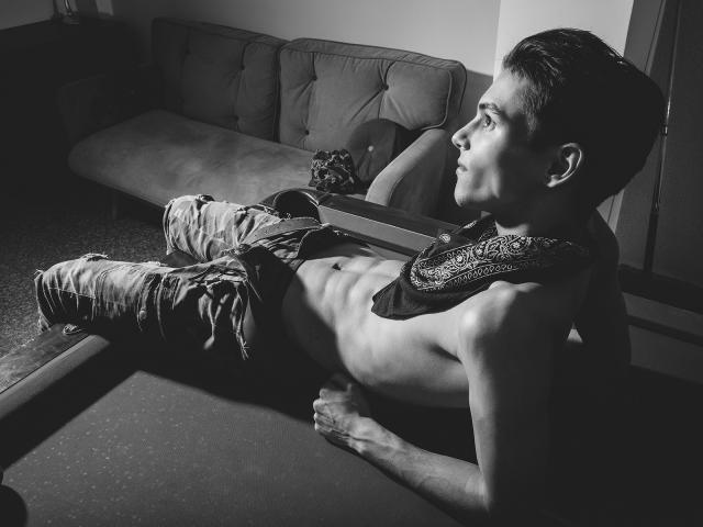 FrankieDale - Sexe cam en vivo - 6115886