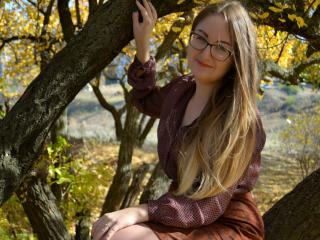 SindyCutes - Chat exciting with this regular body Sexy girl 