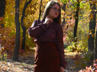 SindyCutes - Webcam live nude with a shaved pussy Sexy babes 