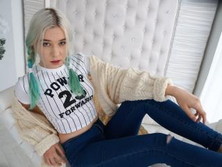 GirlsCrew - online show porn with a golden hair Lesbo 